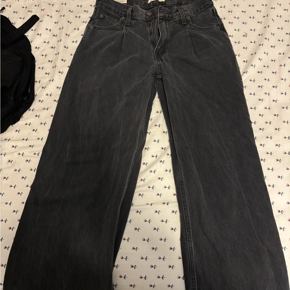 Levi's Women's LOW RISE Black Jeans